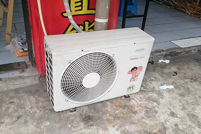 疏附空调突然不制冷只吹自然风怎么办？